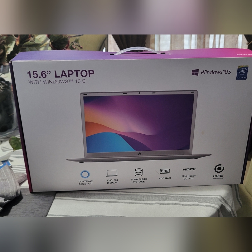Computer- 15.6" lap Top